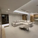 Deluxe Seafront - 2 Bed * 利马索尔