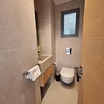Deluxe Seafront - 2 Bed 利马索尔