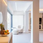 Deluxe Seafront - 2 Bed