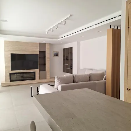 شقة Deluxe Seafront - 2 Bed ليماسول