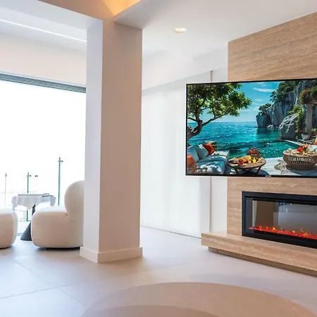 شقة Deluxe Seafront - 2 Bed