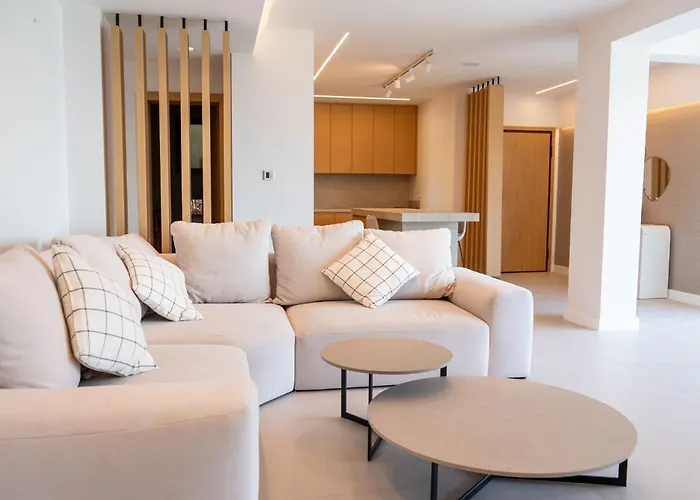 Deluxe Seafront - 2 Bed * Limisso